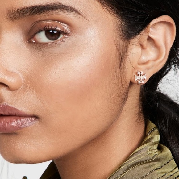 Tory Burch rose gold kira pavé logo stud earrings - Picture 5 of 7